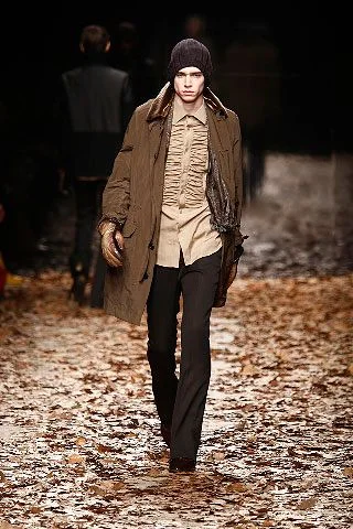 Look 24
